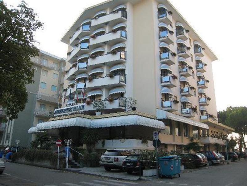 Hotel Ambasciatori Palace Lido di Jesolo Ngoại thất bức ảnh